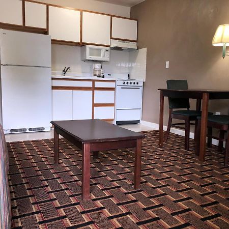 Affordable Suites バーリントン エクステリア 写真