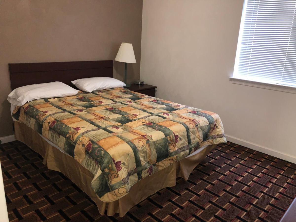 Affordable Suites バーリントン エクステリア 写真