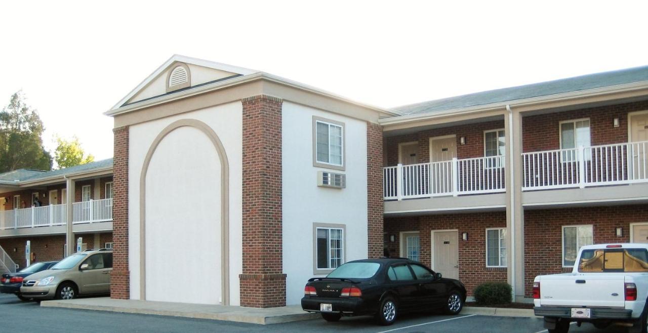 Affordable Suites バーリントン エクステリア 写真
