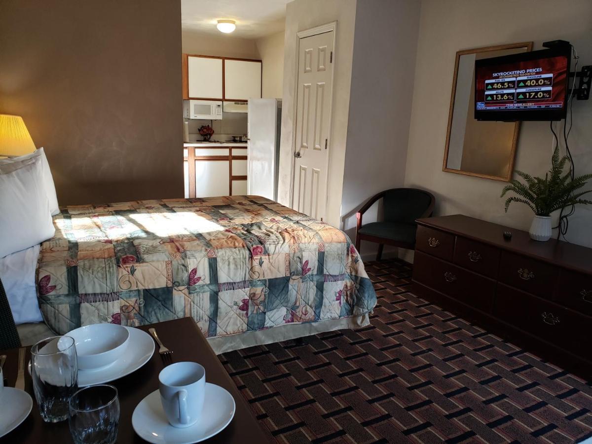 Affordable Suites バーリントン エクステリア 写真
