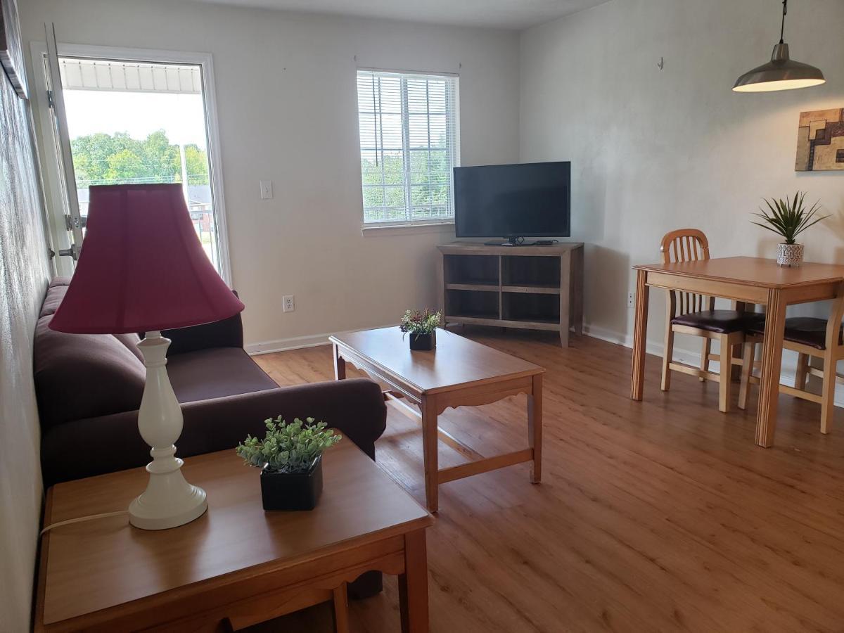 Affordable Suites バーリントン エクステリア 写真