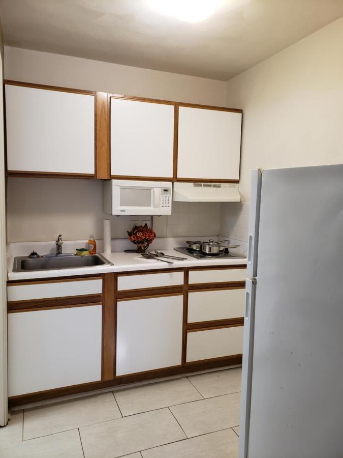 Affordable Suites バーリントン エクステリア 写真