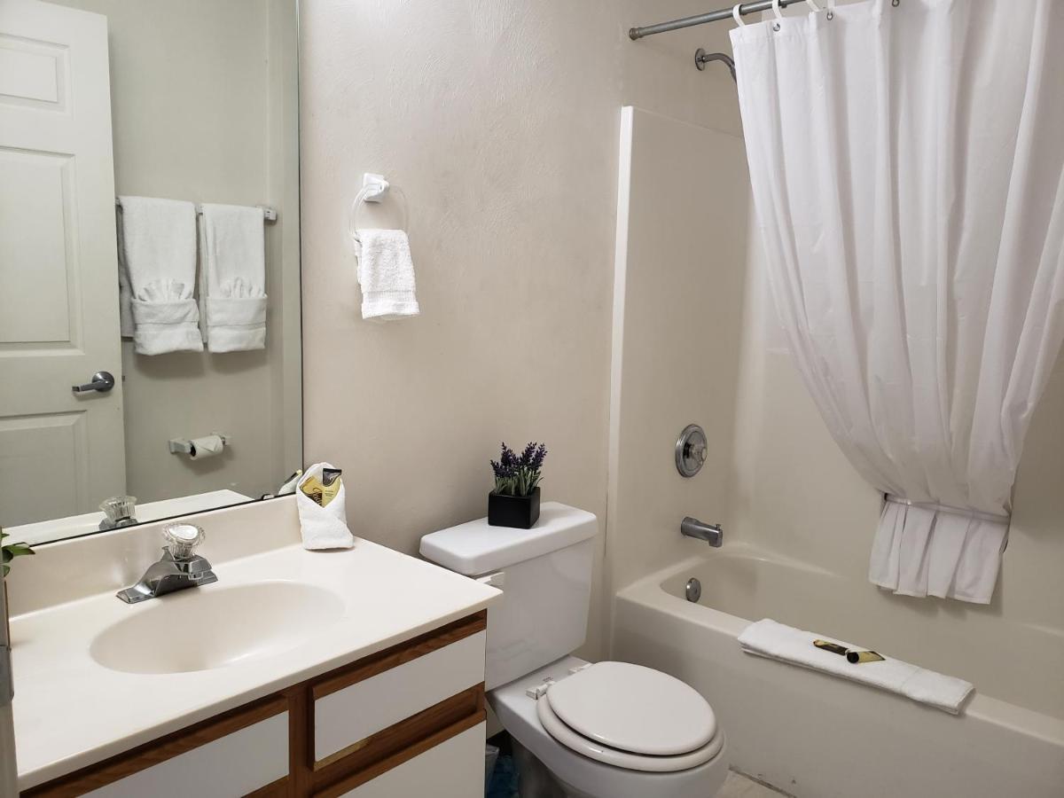 Affordable Suites バーリントン エクステリア 写真